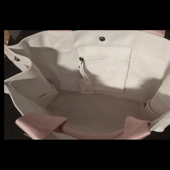 Island Company Large White and Pink Tote Bag - Picture 2 of 10